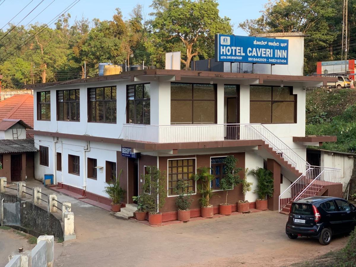 Hotel caveri inn Madikeri Esterno foto