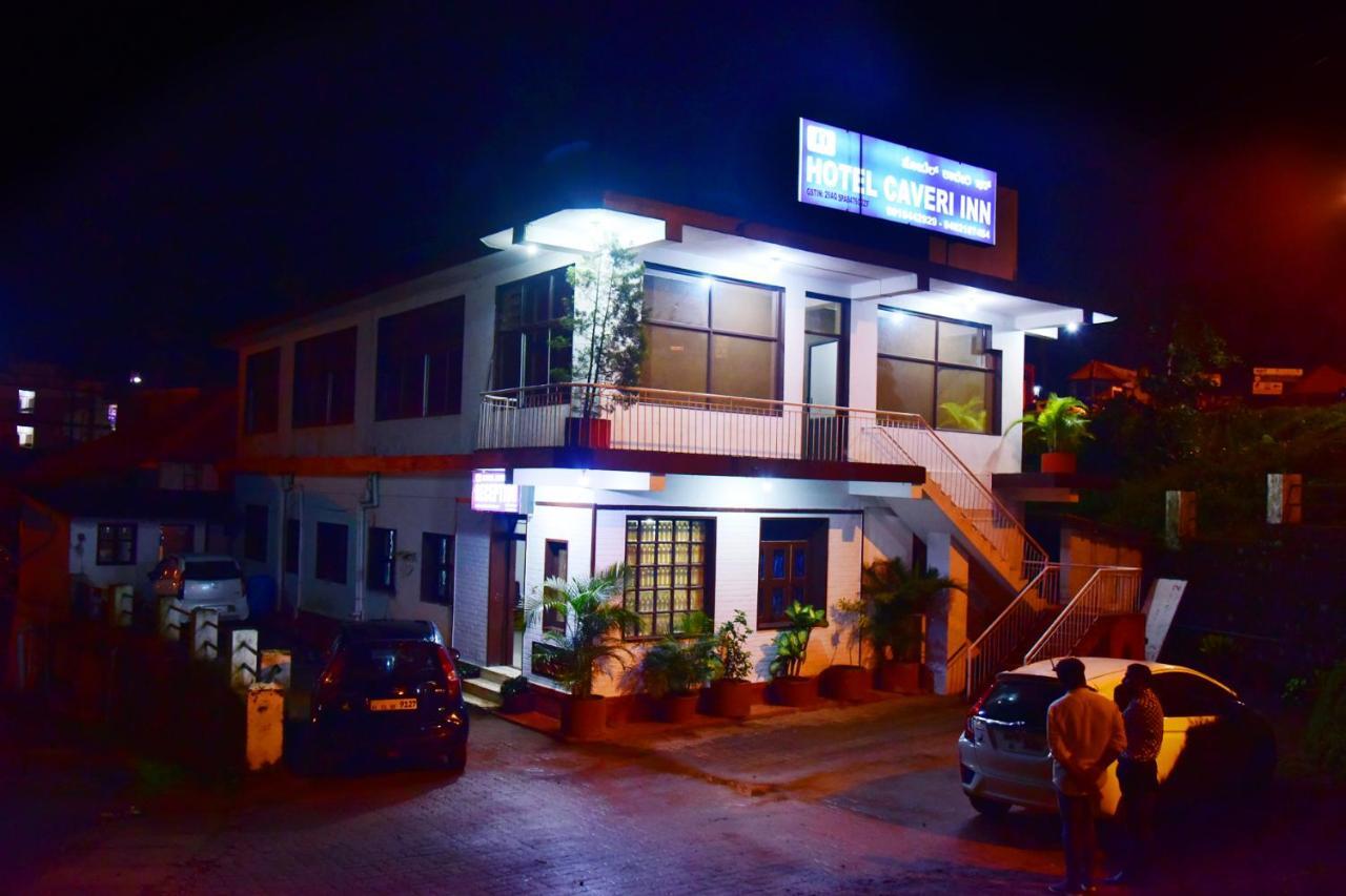 Hotel caveri inn Madikeri Esterno foto